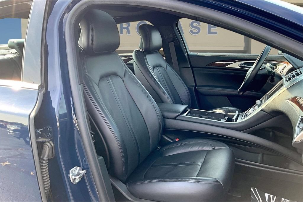 Used 2018 Lincoln MKZ Reserve FWD image 31