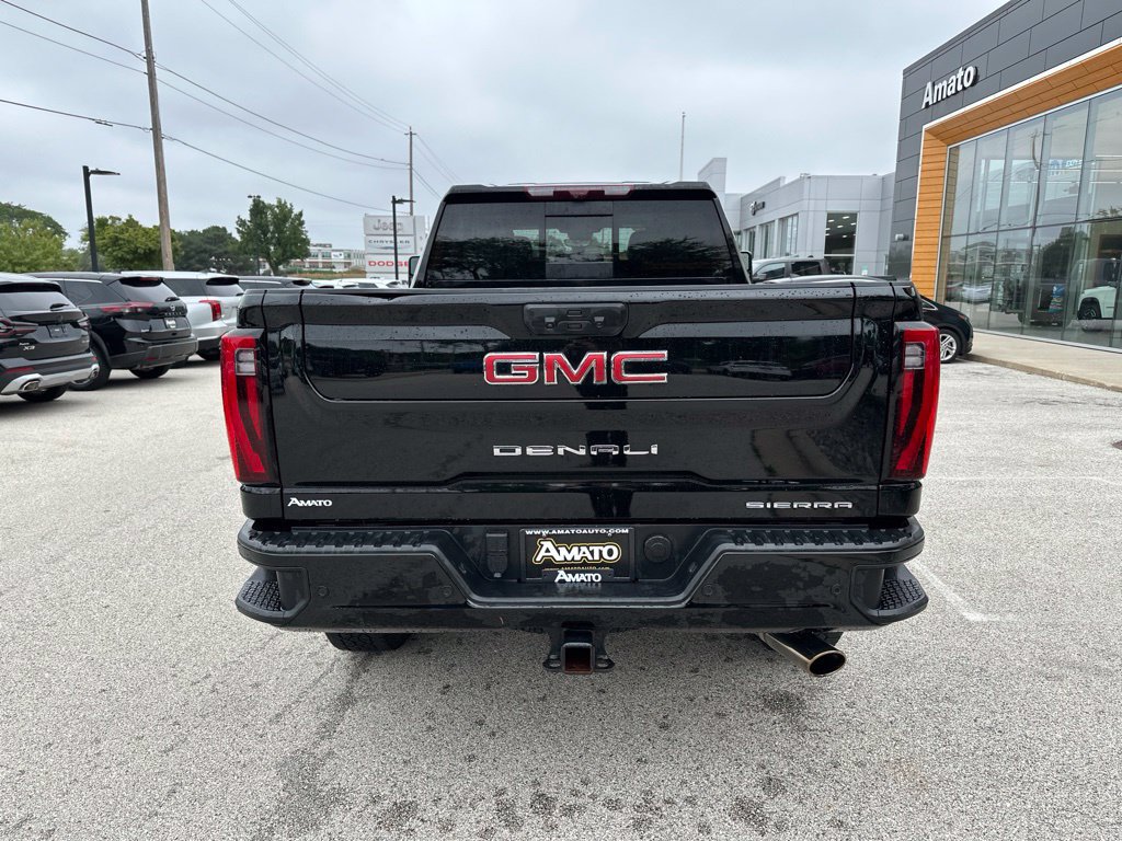 Used 2024 GMC Sierra 2500 Denali w/ Denali Reserve Package AWD/4WD image 10