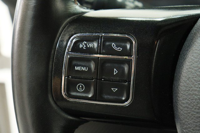 Used 2017 Jeep Wrangler Unlimited Sahara AWD/4WD image 10