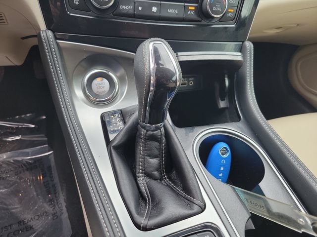 Used 2021 Nissan Maxima Platinum w/ Sport Mat Group FWD image 29