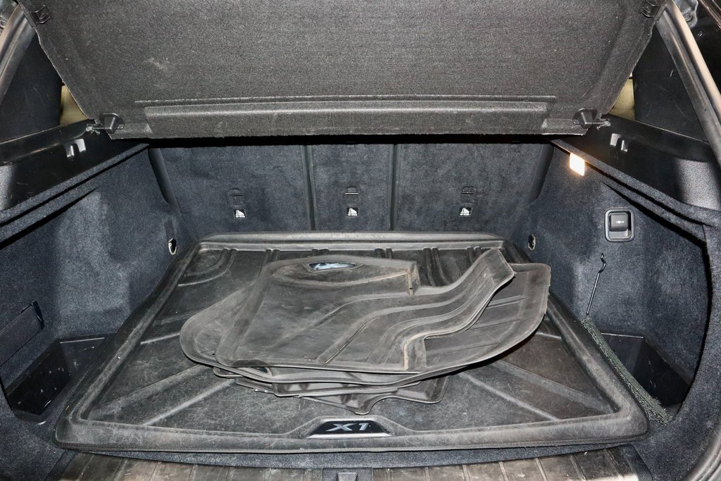 Used 2017 BMW X1 xDrive28i image 15