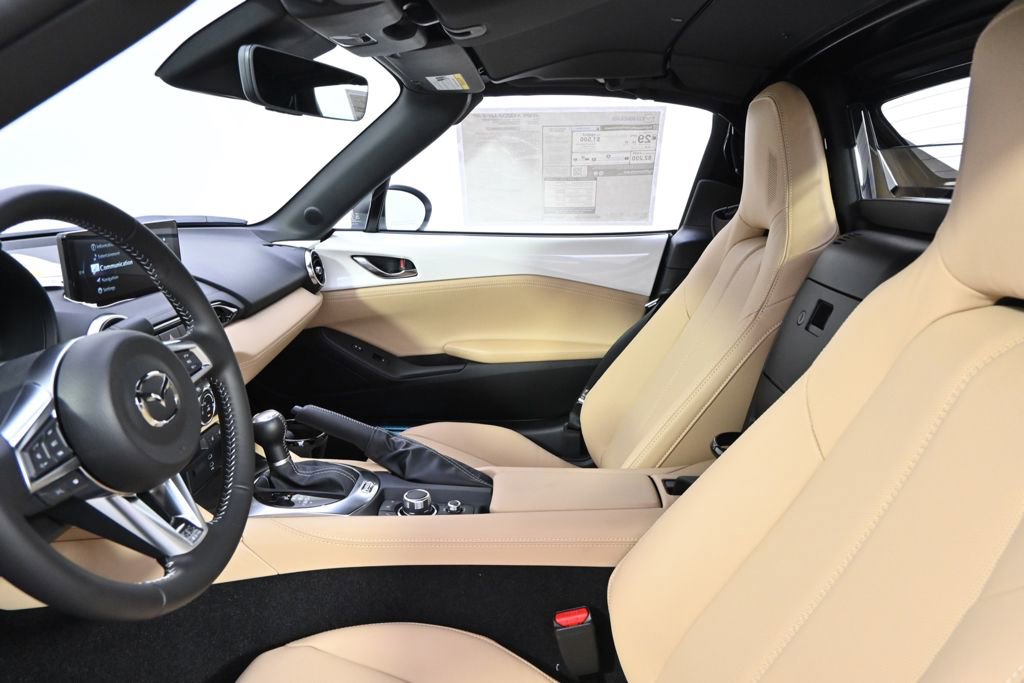 New 2025 MAZDA MX-5 Miata RF Grand Touring image 17