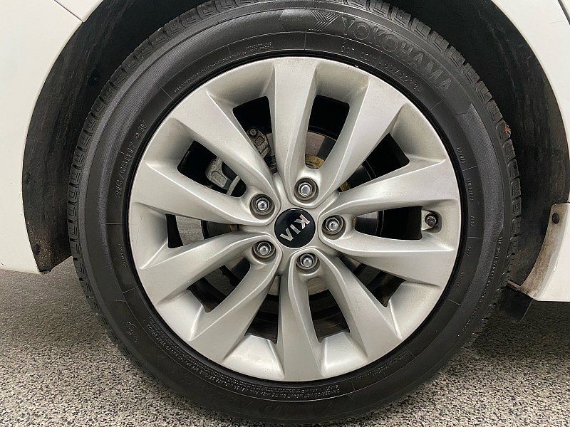 Used 2016 Kia Optima LX w/ Option Group 014 image 25