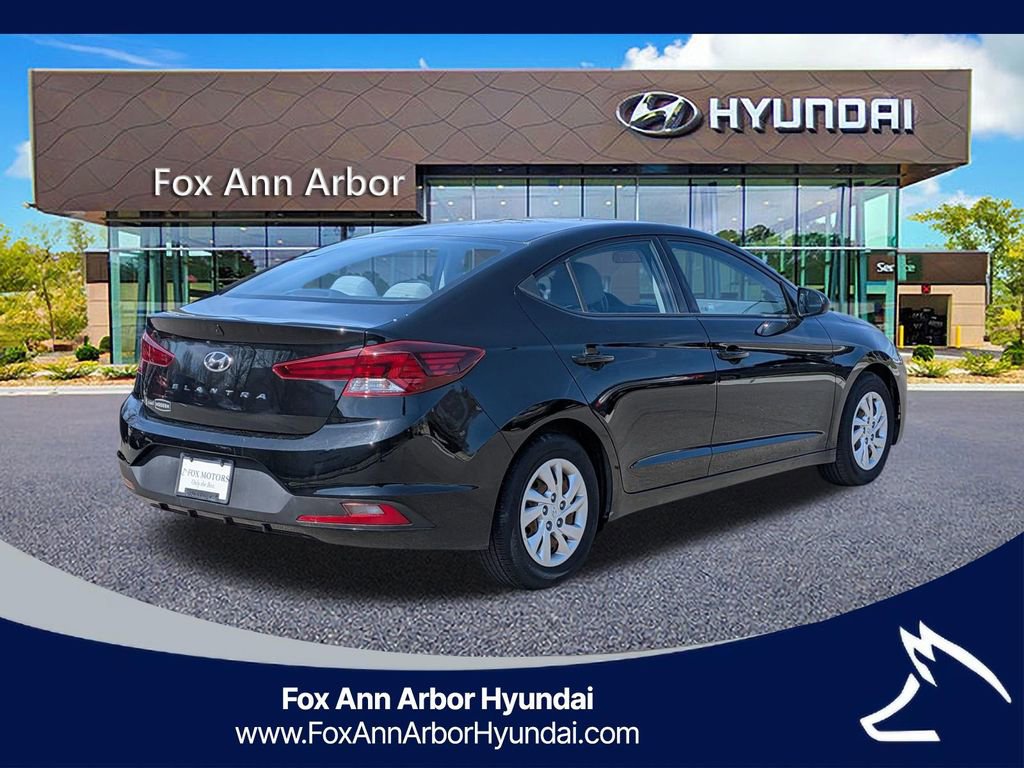 Used 2020 Hyundai Elantra SE w/ Convenience Package (C2) image 5