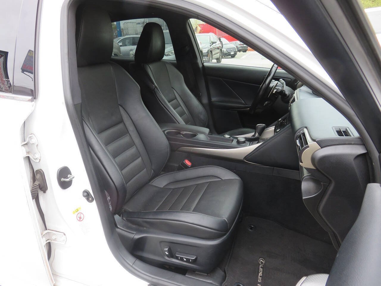 Used 2017 Lexus IS 200t F Sport w/ F Sport Package RWD image 11
