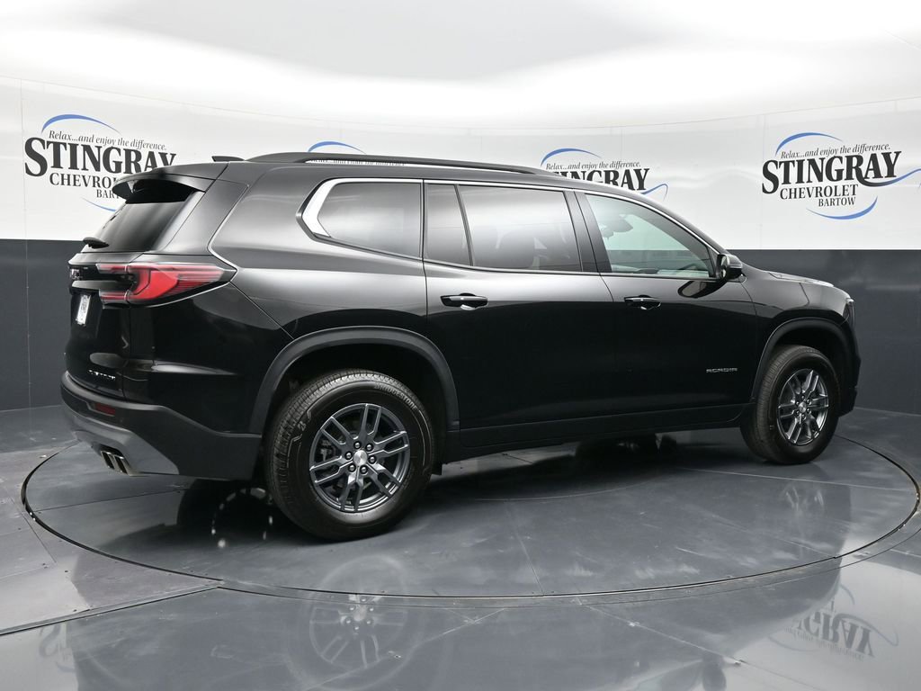 Used 2025 GMC Acadia Elevation image 7