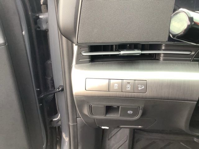 Certified 2026 Hyundai Kona SE image 50