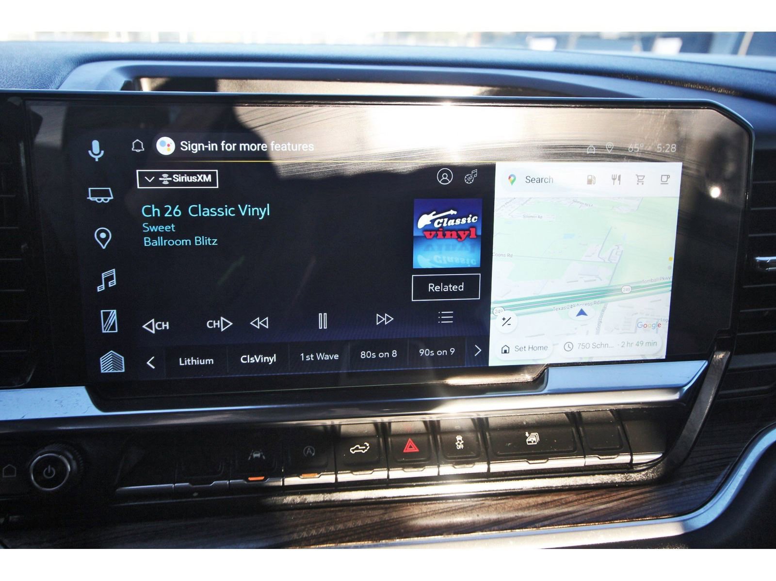 Used 2025 Chevrolet Silverado 1500 LT image 24