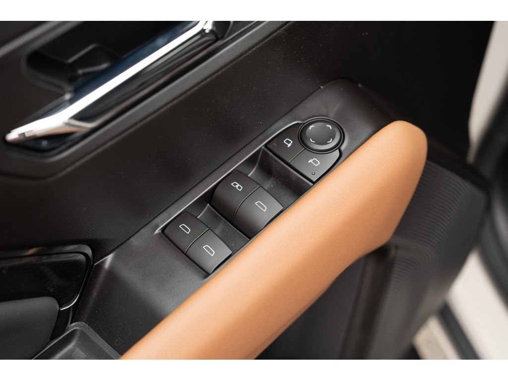 New 2026 GMC Canyon AT4 AWD/4WD image 14