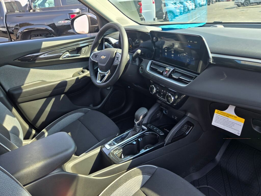 New 2026 Chevrolet TrailBlazer LT w/ Convenience Package image 5