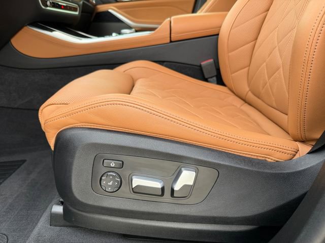 Certified 2024 BMW X5 xDrive40i w/ M Sport Package AWD/4WD image 26
