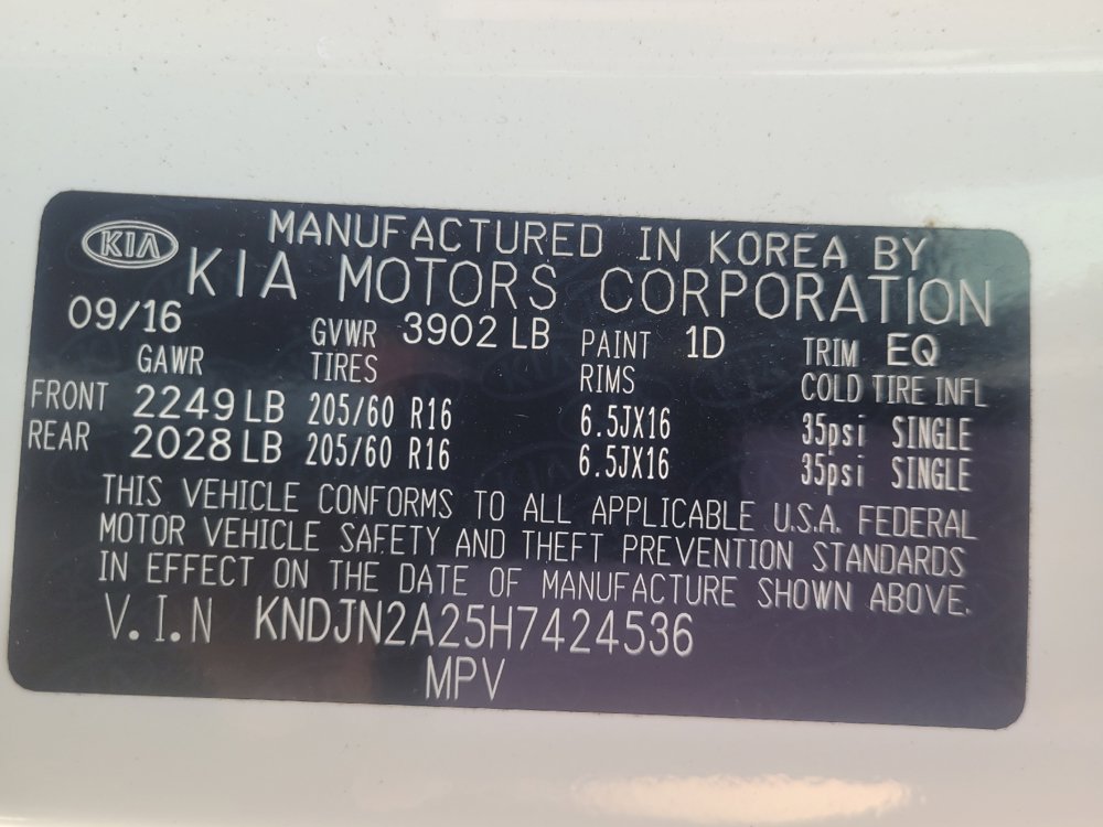 Used 2017 Kia Soul FWD image 33