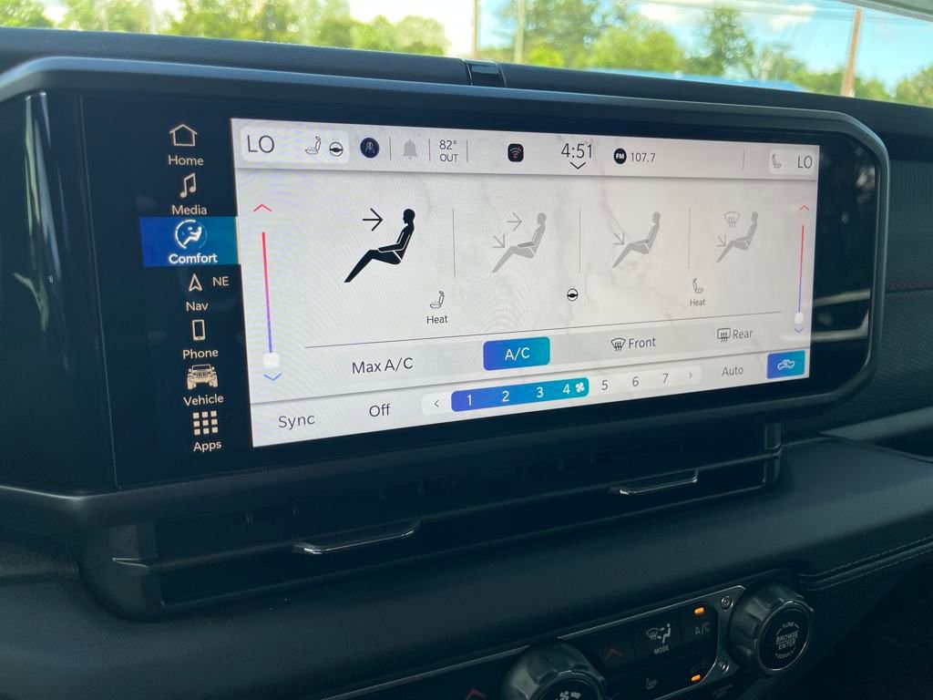 New 2025 Jeep Gladiator Rubicon w/ Convenience Group image 38