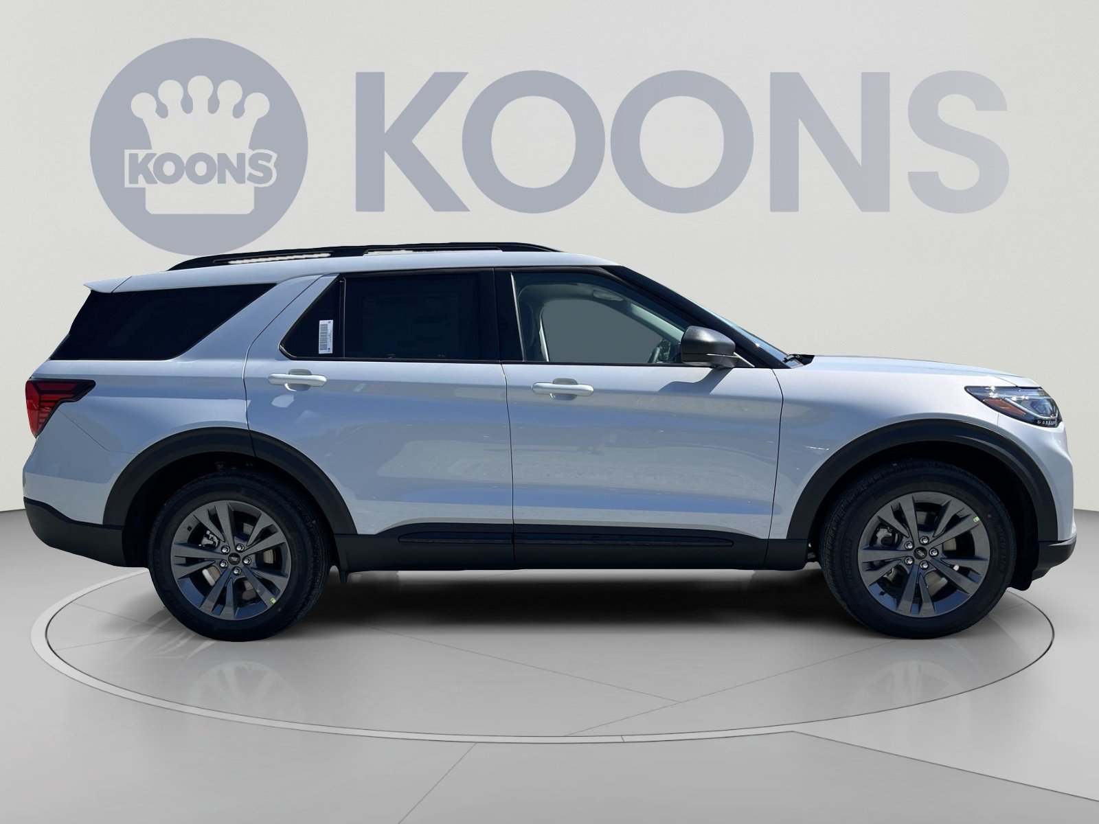 New 2026 Ford Explorer Active w/ Active Comfort Package AWD/4WD image 8