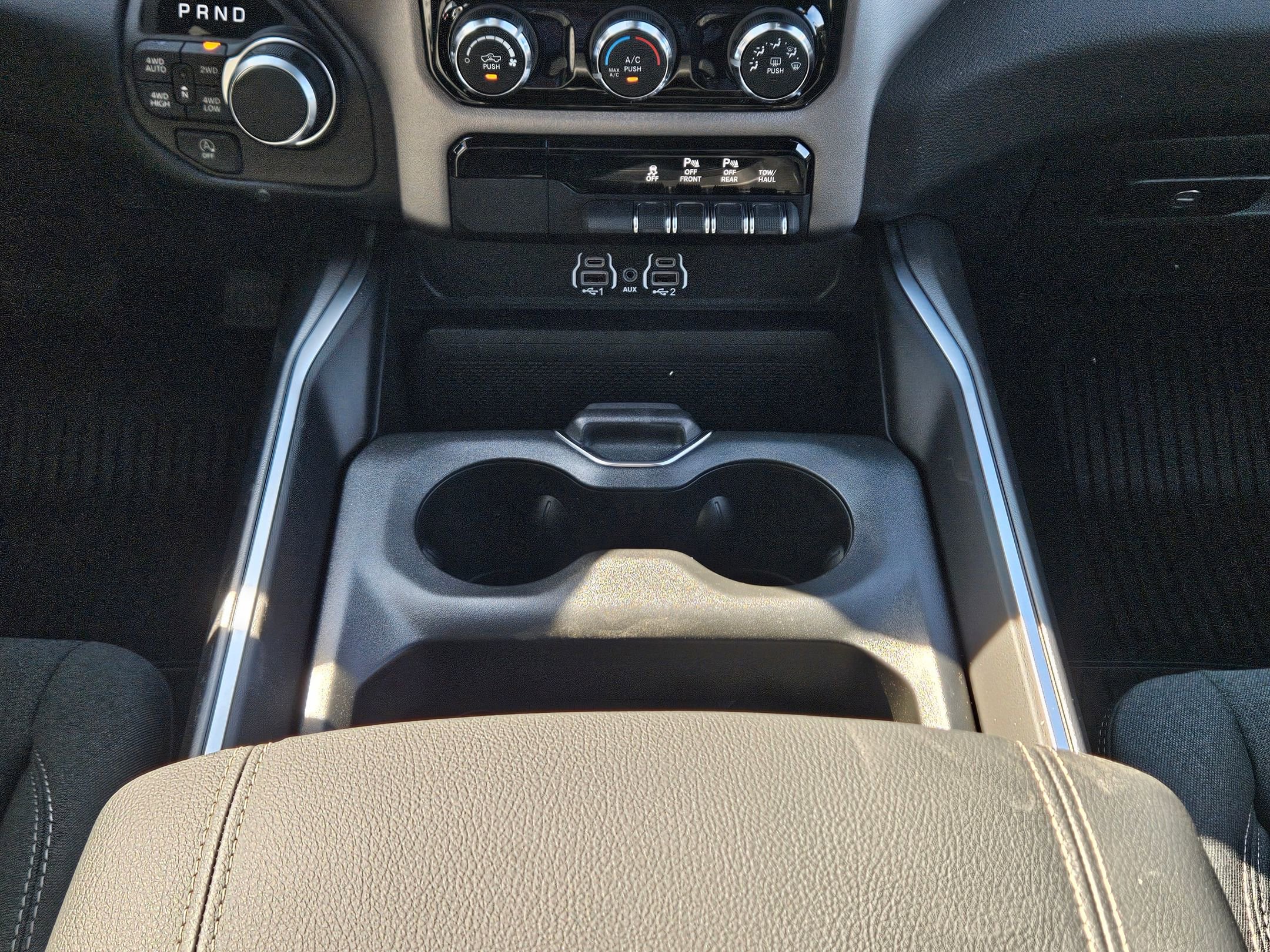 New 2026 RAM 1500 Big Horn AWD/4WD image 10