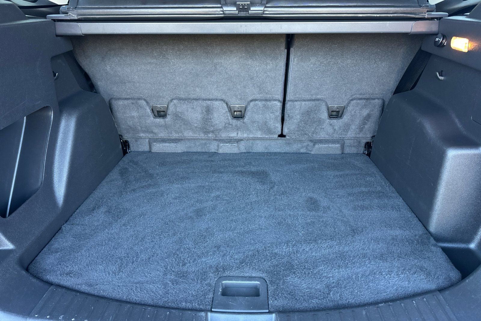 Used 2018 Ford Escape SE w/ SE Sport Appearance Package image 14