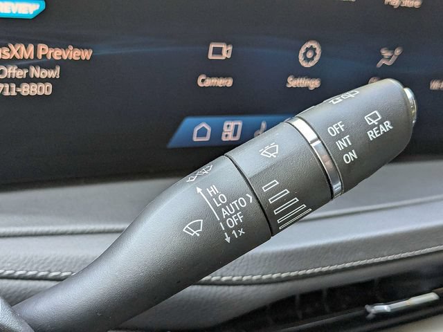 Certified 2025 Cadillac XT4 Premium Luxury FWD image 28