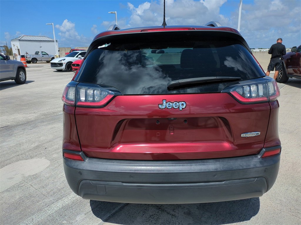 Used 2020 Jeep Cherokee Latitude Plus image 6