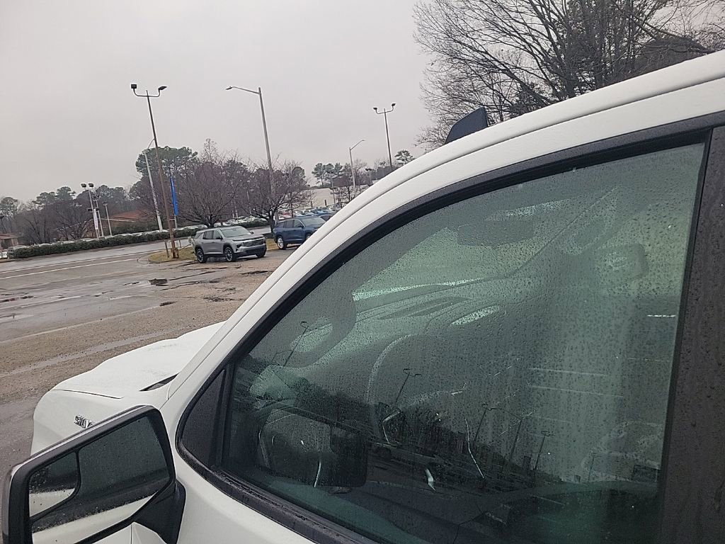 Used 2021 Chevrolet Silverado 1500 LT image 19