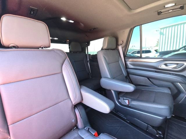Used 2023 Chevrolet Tahoe High Country w/ Premium Package AWD/4WD image 17
