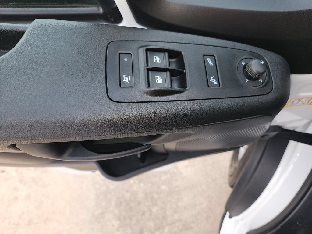 Used 2026 RAM ProMaster 2500 w/ Convenience Group FWD image 31