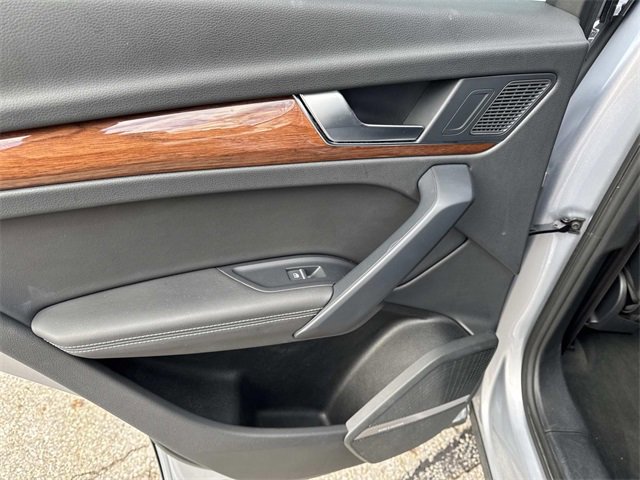 Used 2023 Audi Q5 2.0T Premium Plus image 10