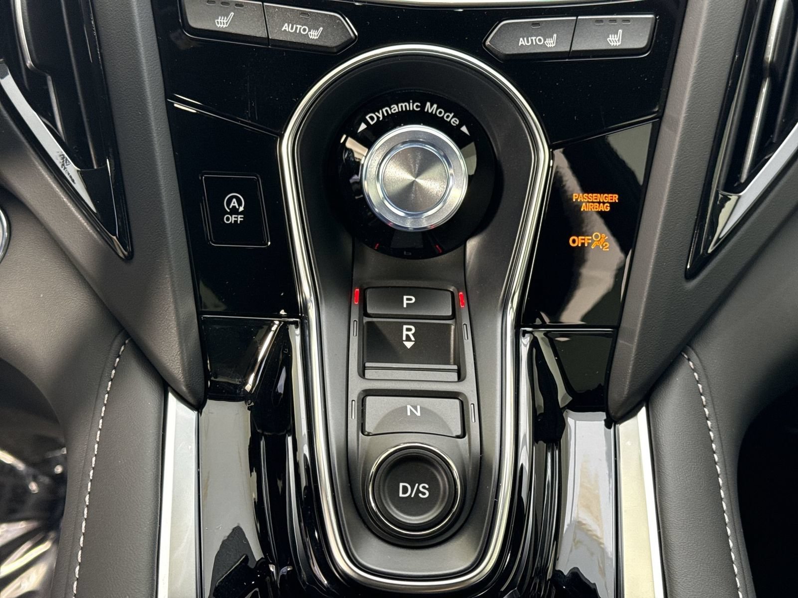 New 2026 Acura RDX SH-AWD image 17