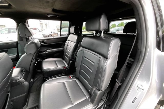 Used 2025 Hyundai Santa Fe Calligraphy FWD image 19