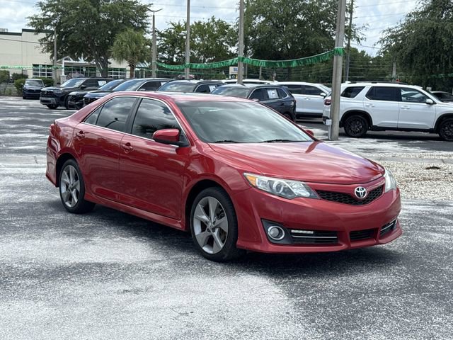 Used 2012 Toyota Camry SE FWD image 2