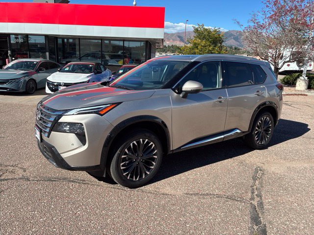 New 2026 Nissan Rogue Platinum w/ Platinum Premium Package AWD/4WD image 3