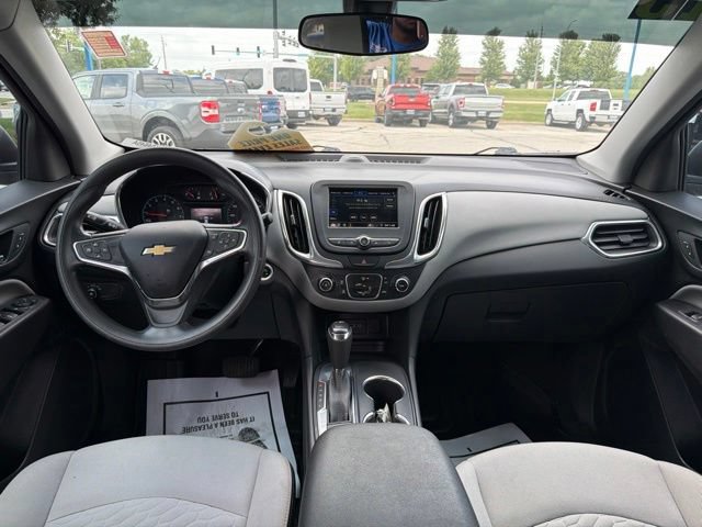 Used 2019 Chevrolet Equinox LS w/ LS Convenience Package FWD image 19