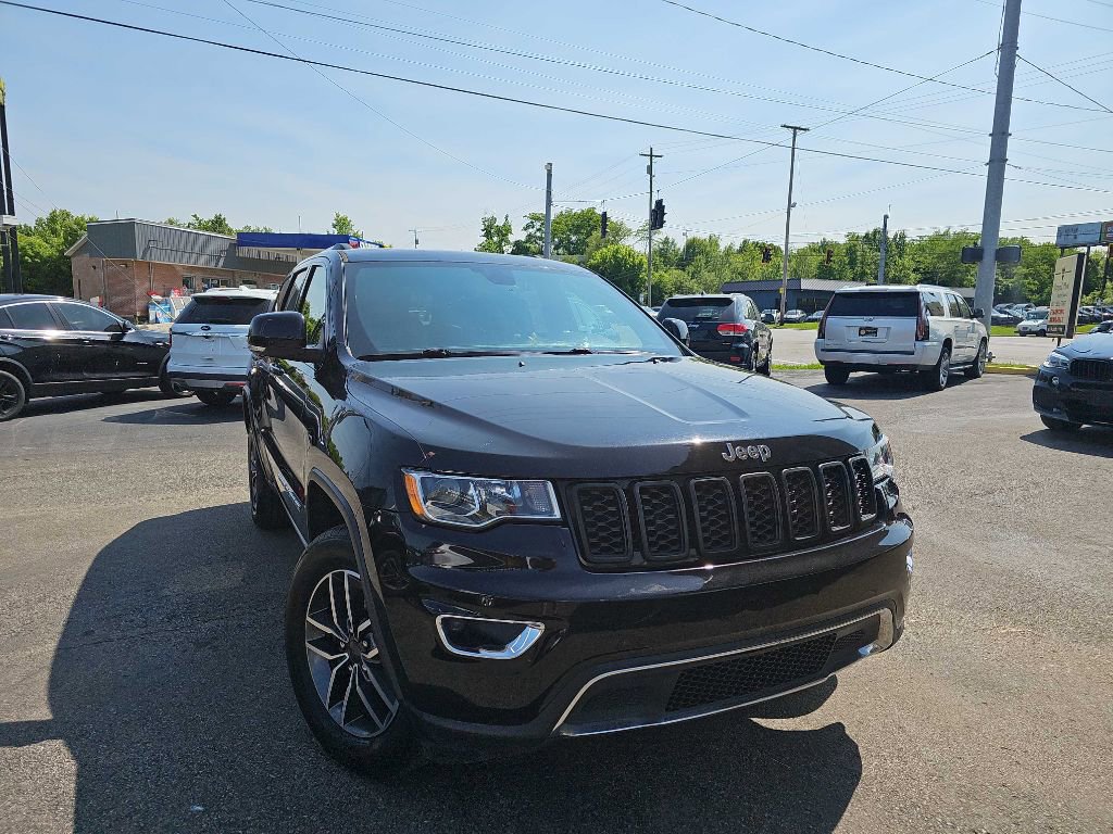 Used 2020 Jeep Grand Cherokee Limited w/ Luxury Group II image 1