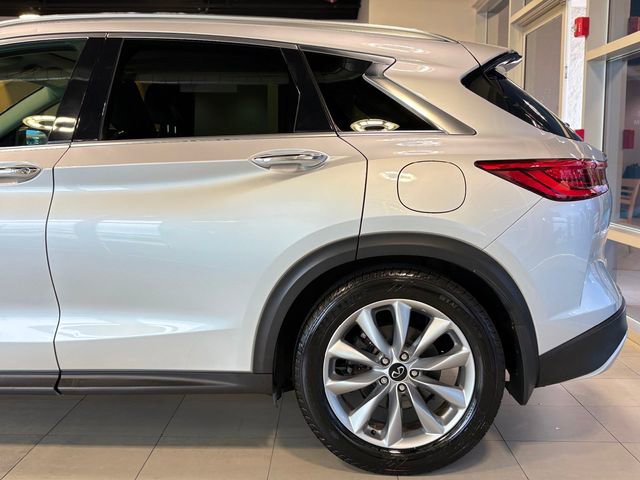 Used 2020 INFINITI QX50 Luxe image 9