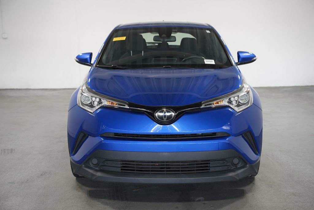 Used 2018 Toyota C-HR XLE image 2