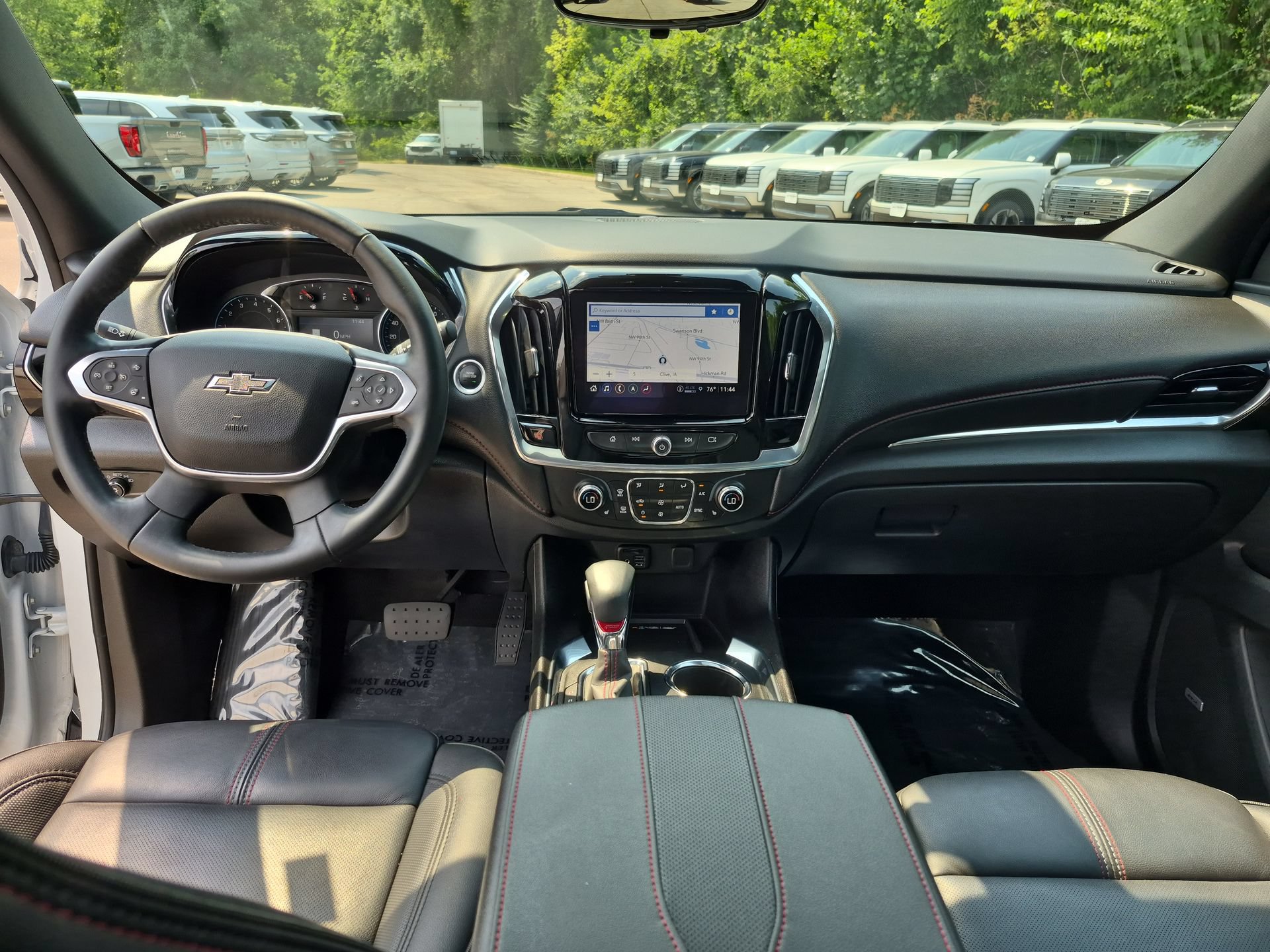 Certified 2023 Chevrolet Traverse RS w/ LPO, Floor Liner Package AWD/4WD image 22