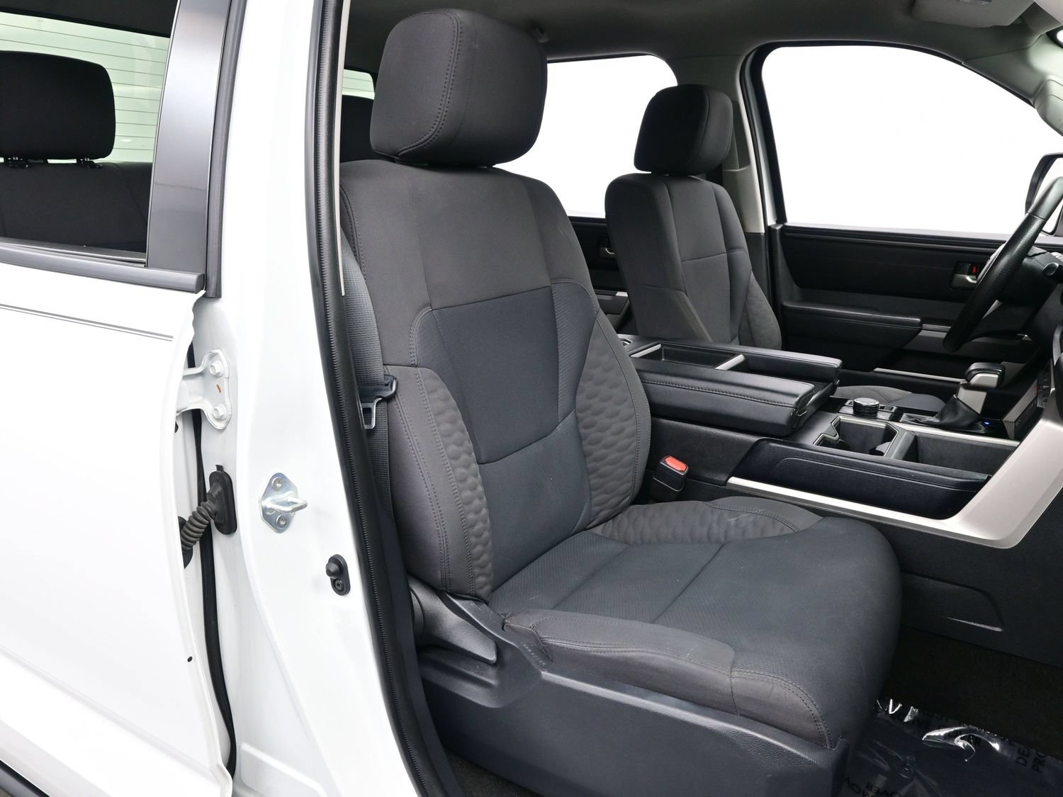 Used 2023 Toyota Tundra SR5 AWD/4WD image 13