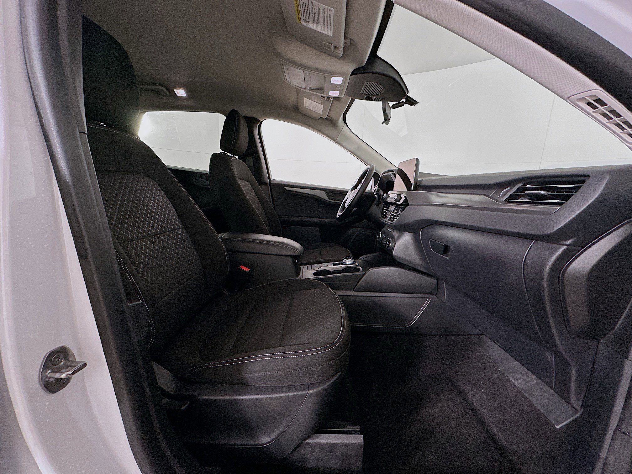 Used 2024 Ford Escape Active image 30