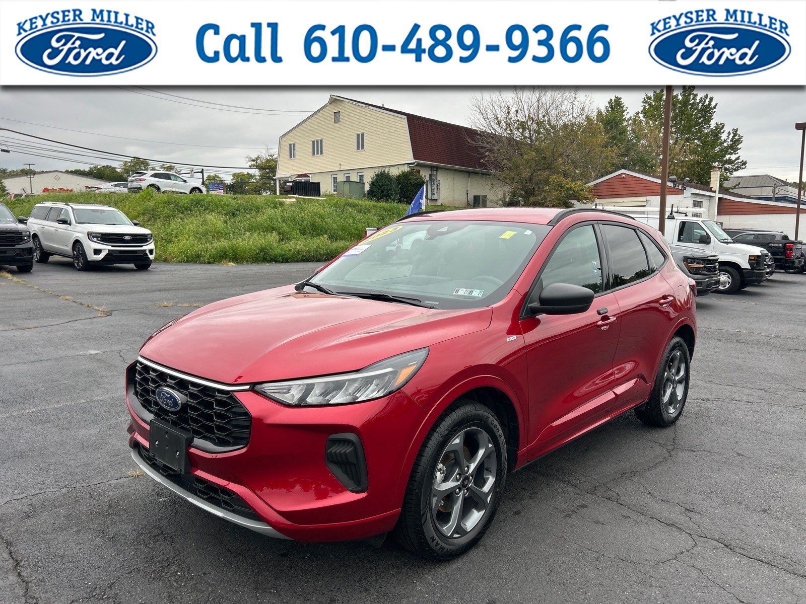 Certified 2023 Ford Escape ST-Line w/ Tech Pack #1 AWD/4WD image 1