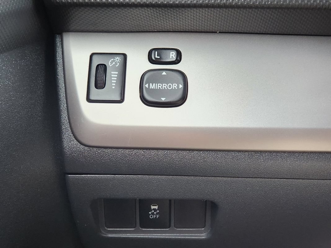 Used 2014 Scion xB FWD image 24