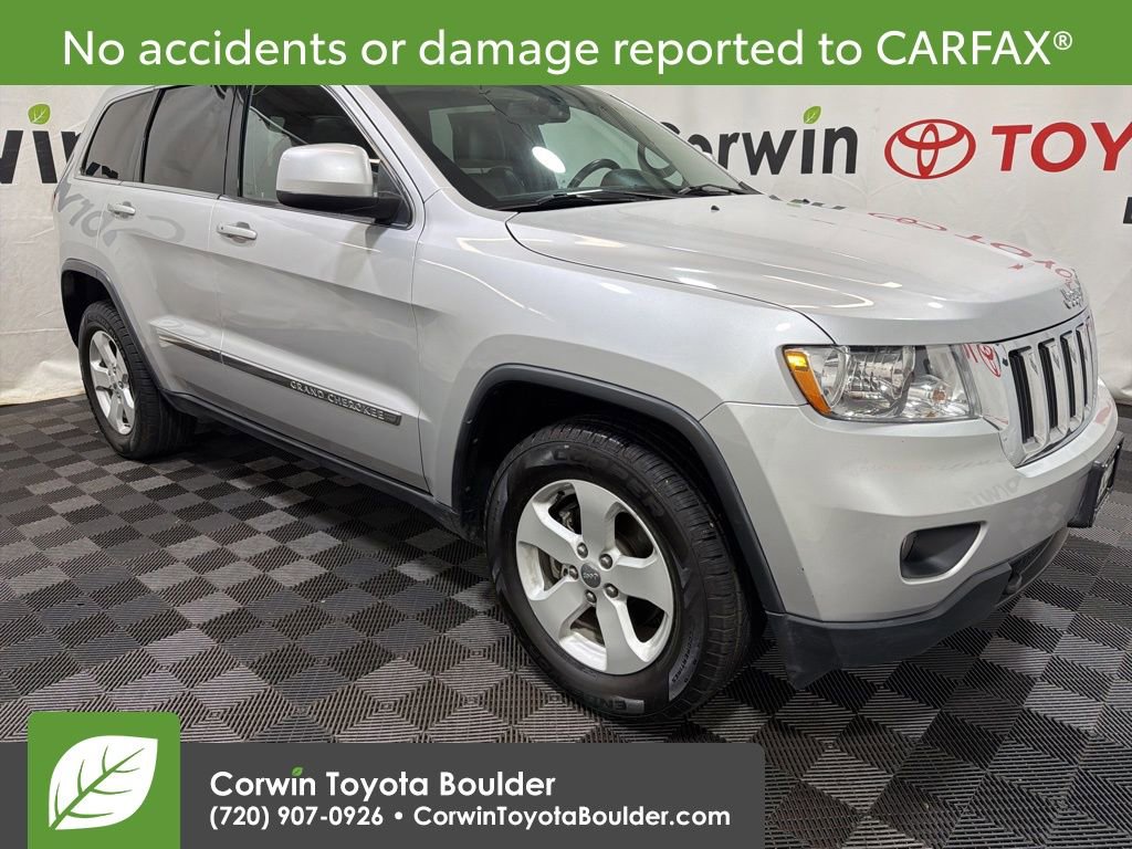 Used 2013 Jeep Grand Cherokee Laredo image 1