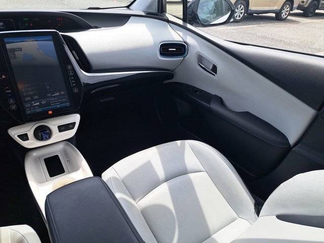 Used 2018 Toyota Prius Four image 20