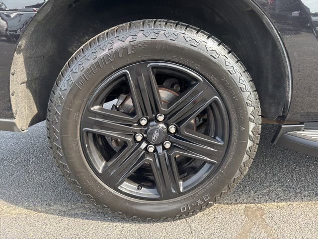 Used 2020 Ford Expedition XLT w/ Black Accent Package image 4