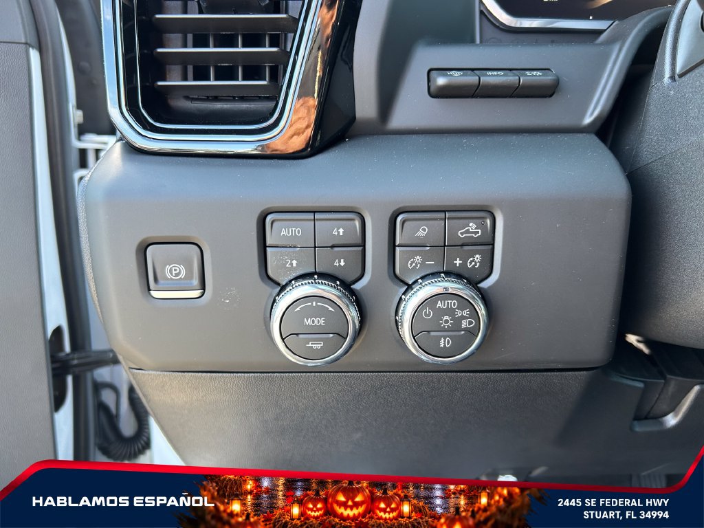 New 2026 GMC Sierra 2500 AT4 w/ AT4 Premium Plus Package AWD/4WD image 24