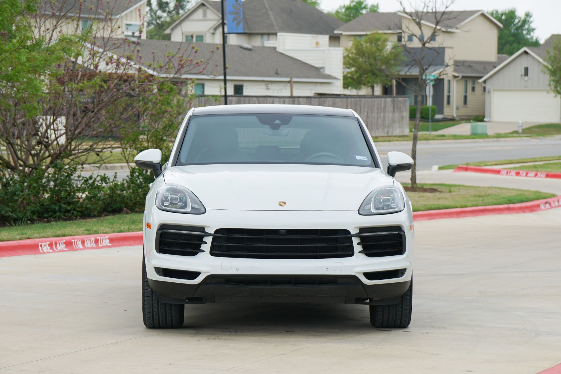 Used 2020 Porsche Cayenne image 16