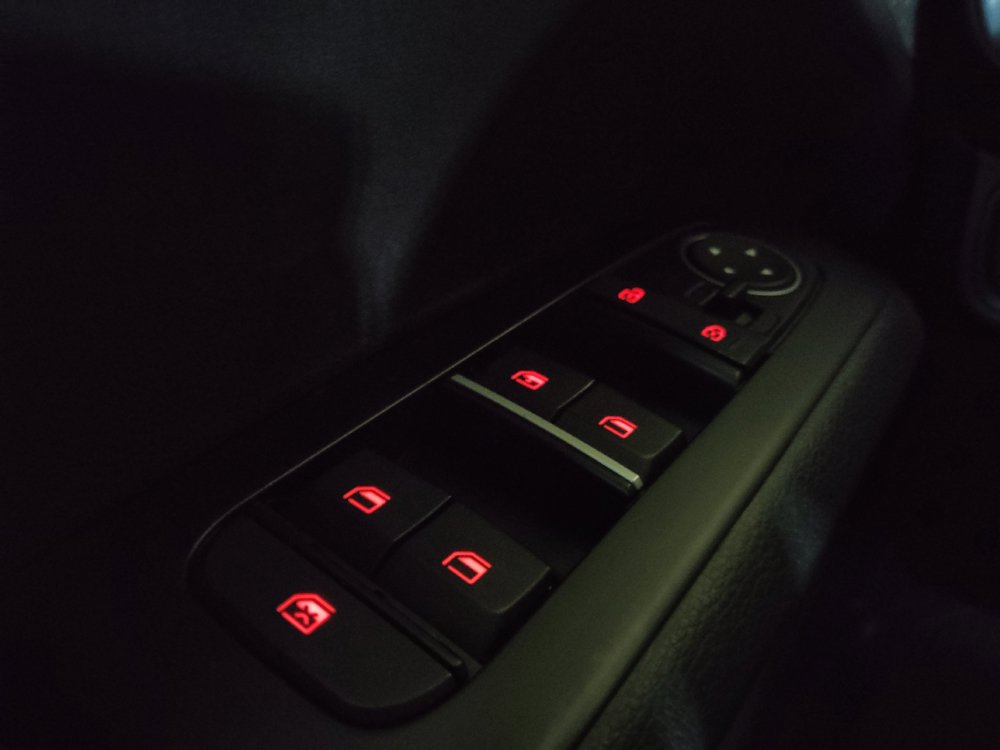 Used 2020 Kia Soul LX FWD image 27