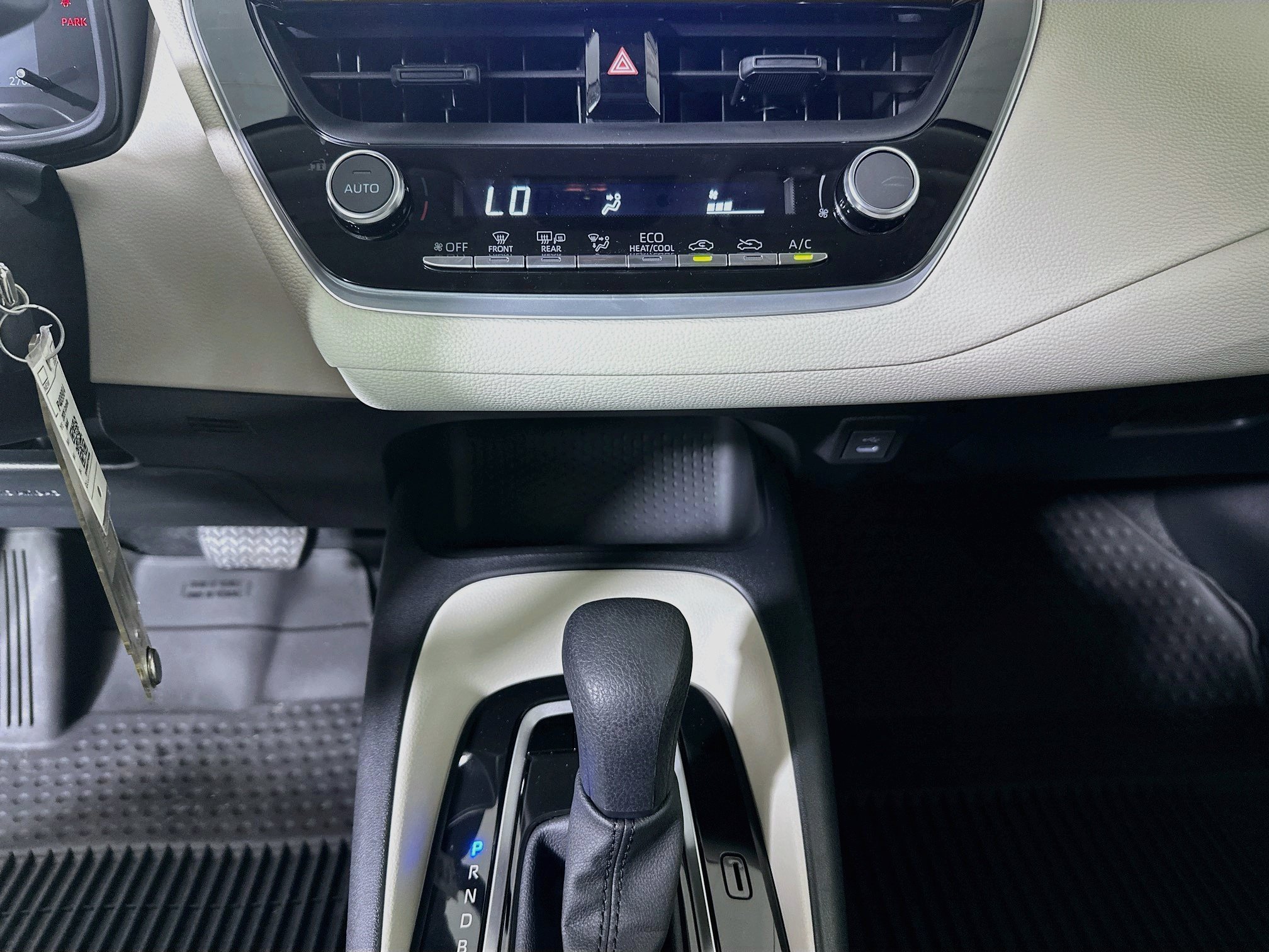 New 2026 Toyota Corolla LE FWD image 22