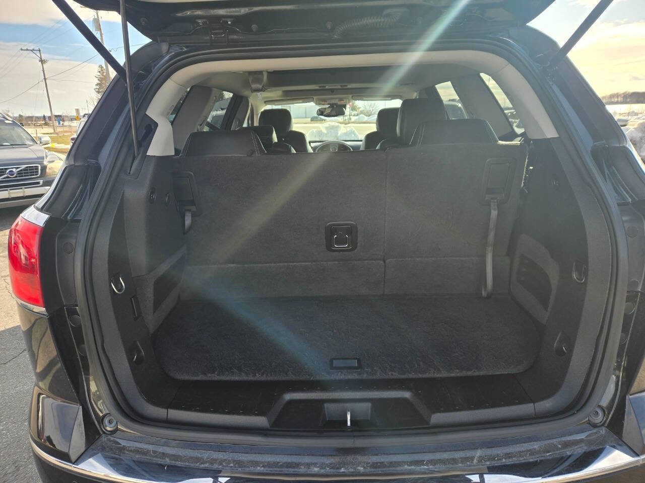 Used 2015 Buick Enclave Leather AWD/4WD image 17