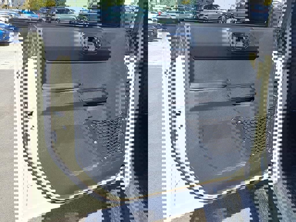 New 2025 Ford Bronco Outer Banks image 29