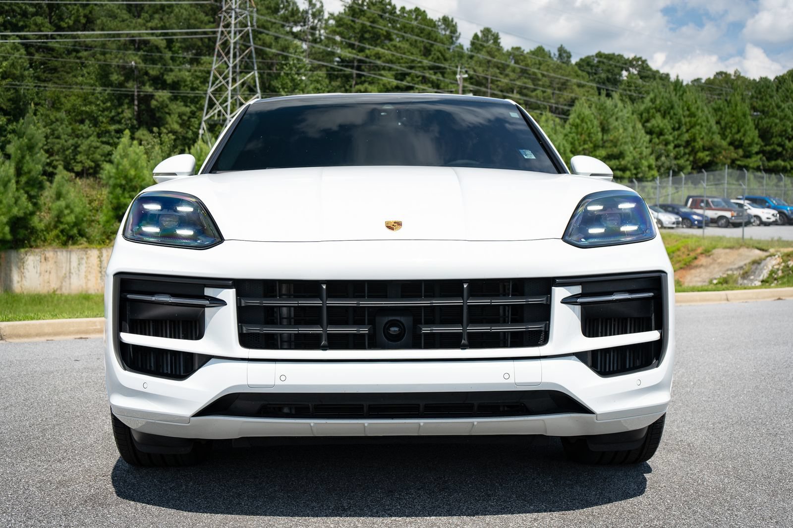 Used 2024 Porsche Cayenne S AWD/4WD image 8