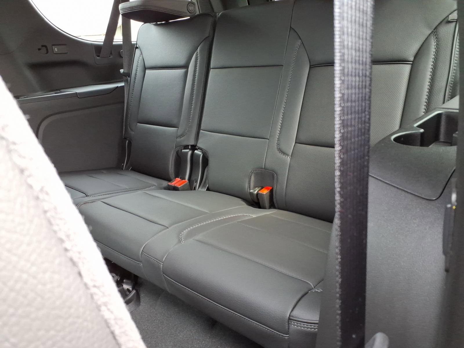 New 2026 GMC Yukon XL Denali w/ Sun & Power Step Package image 12